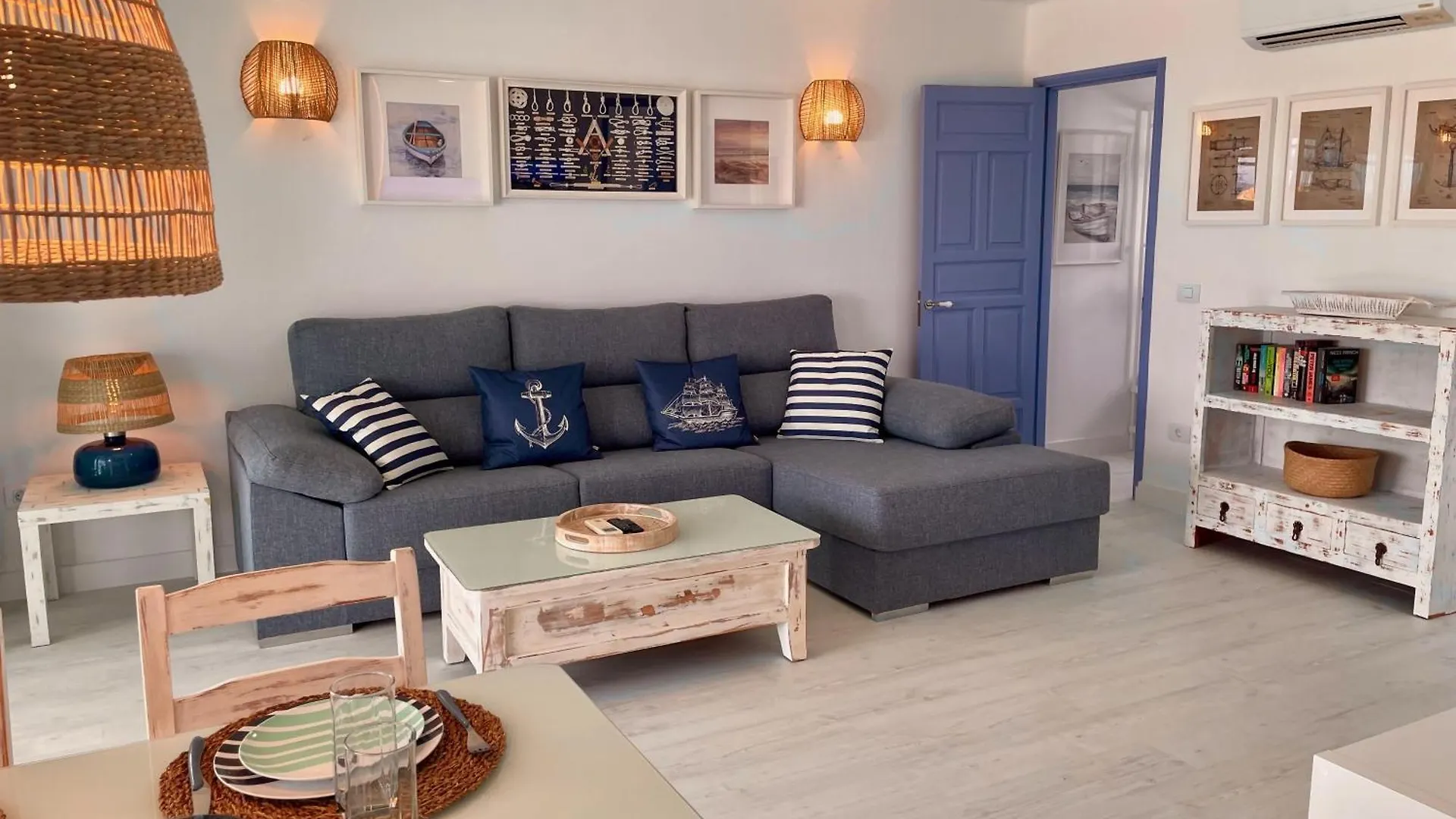 Aparthotel La Casa Del Mar The Sea House Playa Blanca  0*, Playa Blanca (Lanzarote)